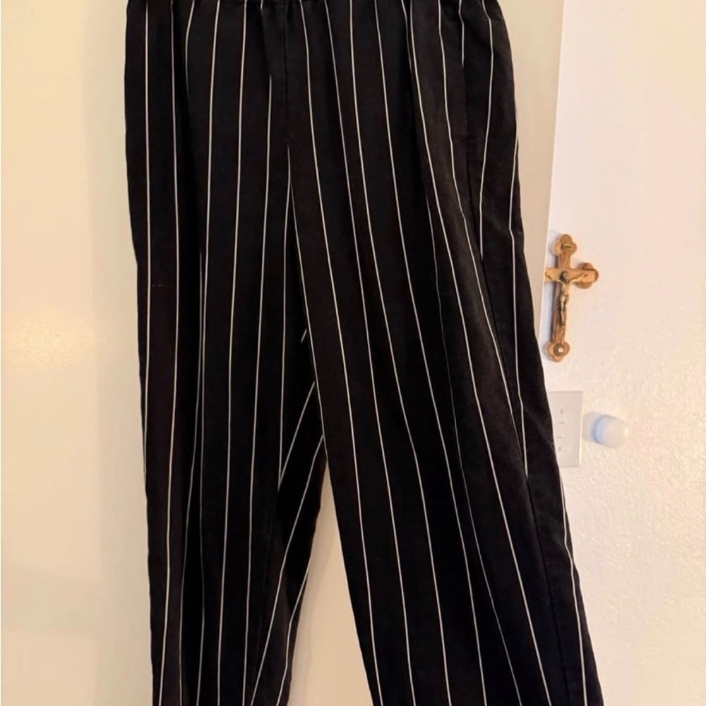 Ann Taylor Black and White Pinstripe Trousers